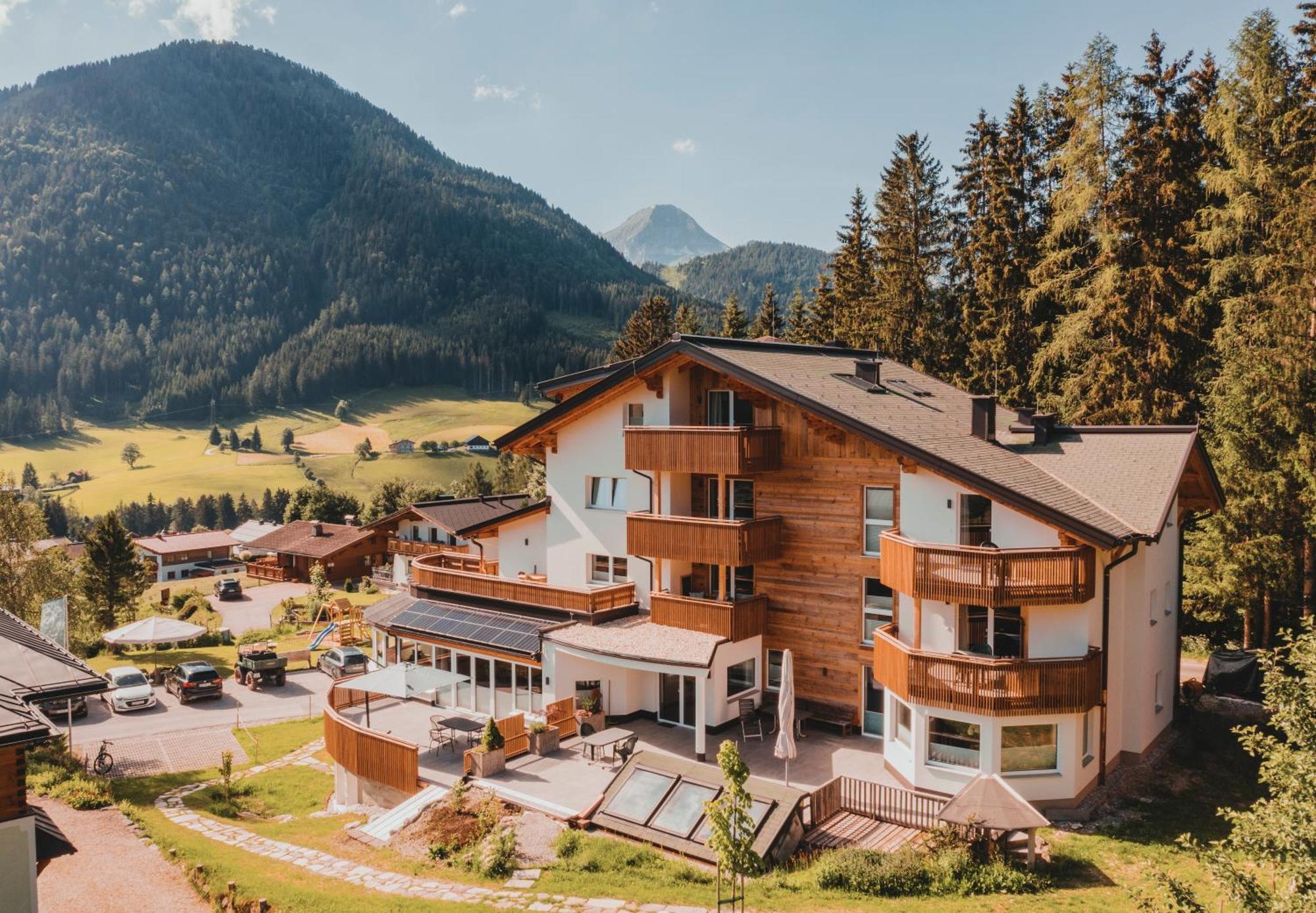 Gluexplatzl Appartements Am Wald Sankt Martin am Tennengebirge Eksteriør billede